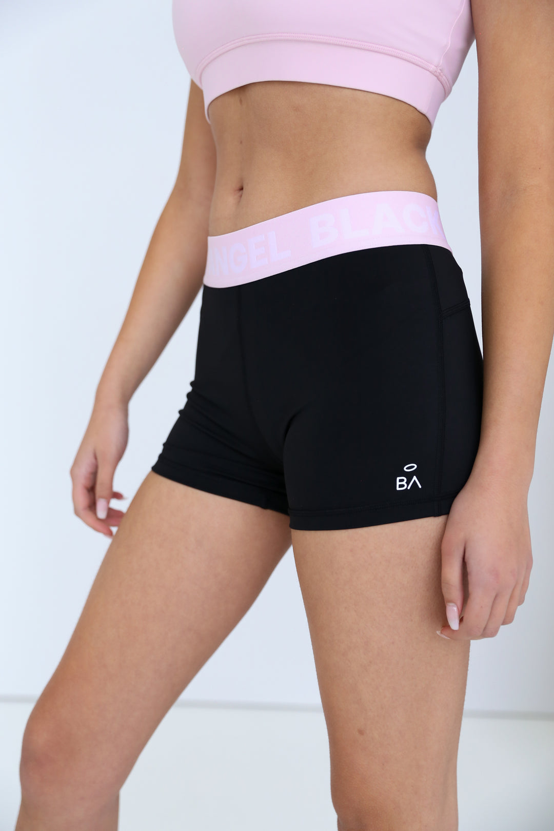 Halo Training Shorts Pink